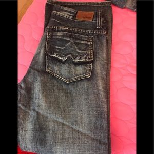 Urban pipeline jeans